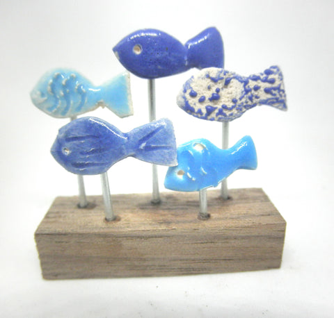 Miniature beach decor fish sculpture blue - E