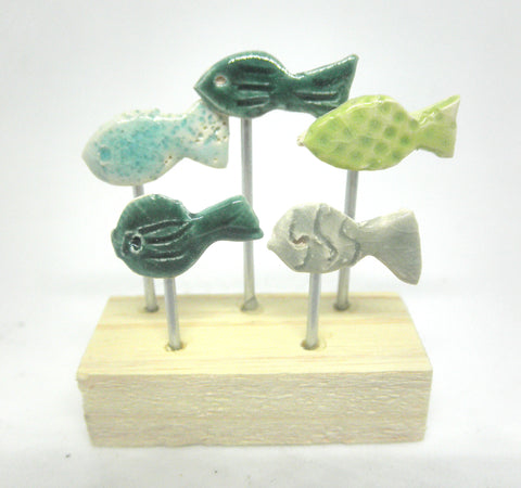 Miniature beach decor fish sculpture green - B