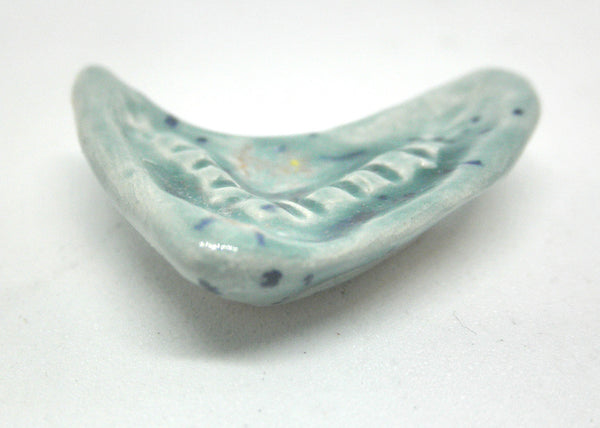 Miniature mid-century boomerang ashtray - Green