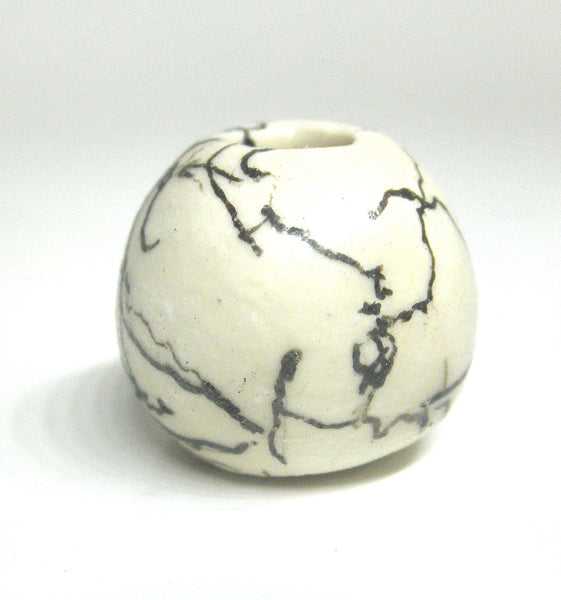 Miniature ceramic small vase with hair decoration - H
