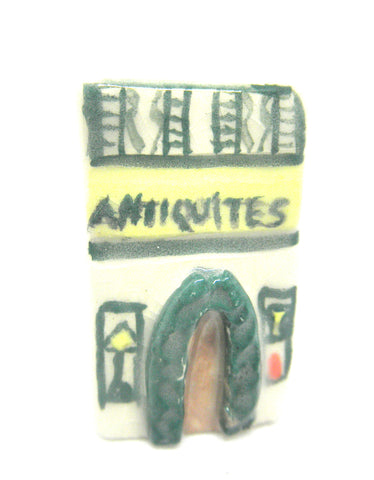 Ceramic French cottage - Antique shop