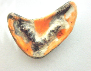 Miniature mid-century boomerang ashtray - brown and red