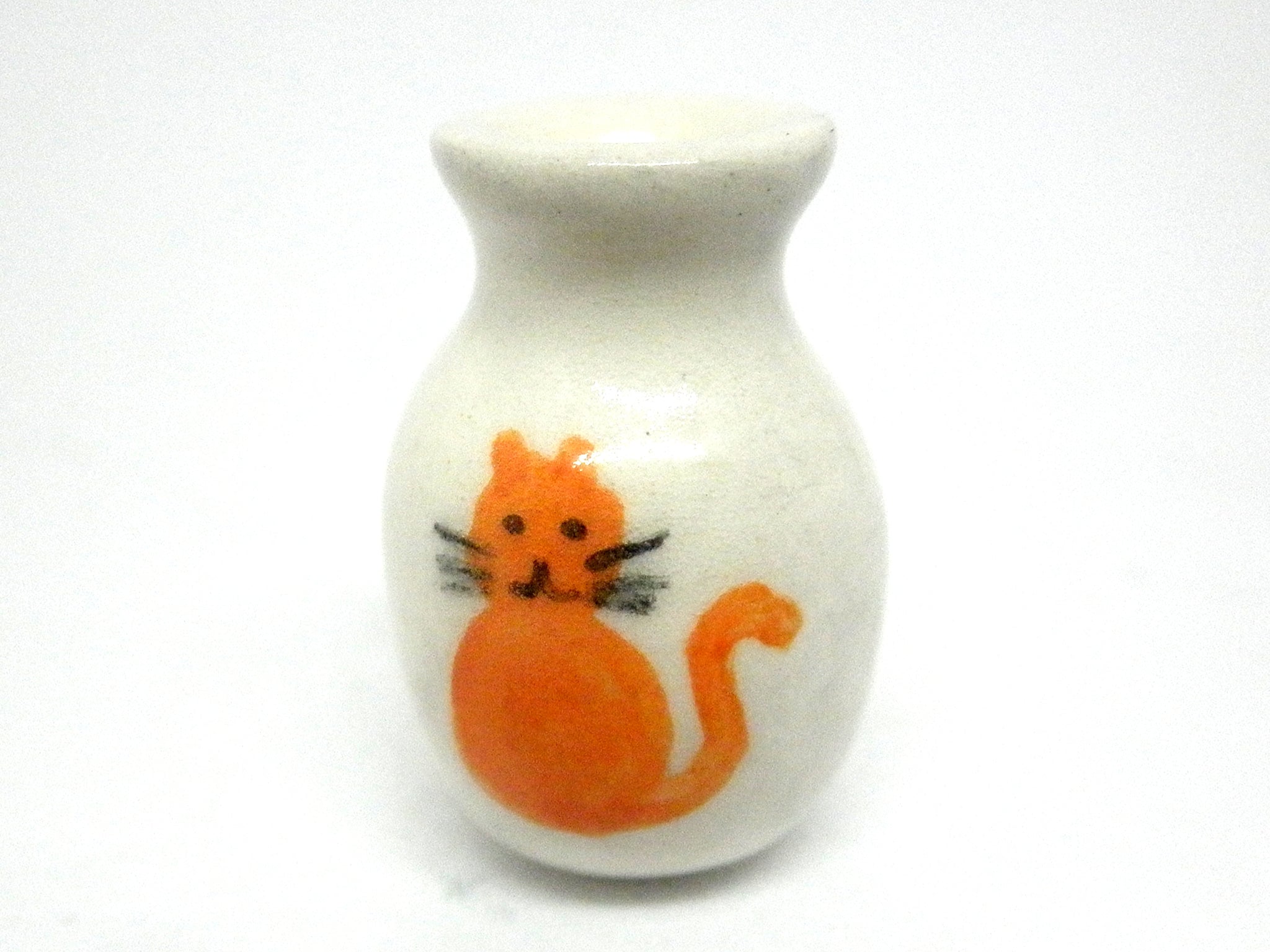 Dollhouse Miniature white vase with sitting ginger cat