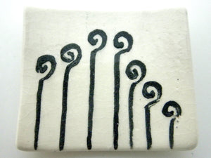 Dollhouse Miniature Black and white ceramic dish - square with fern fonts