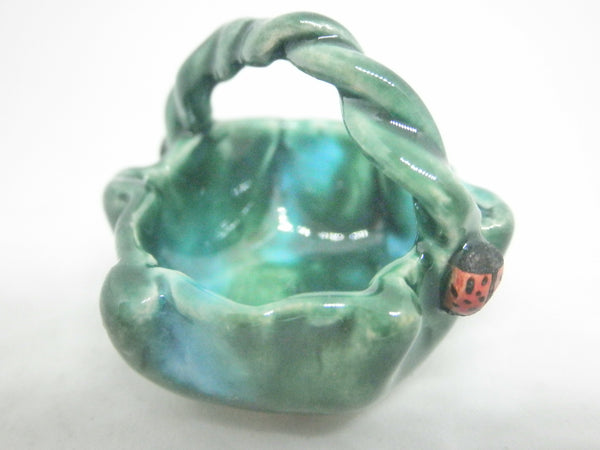 Dollhouse miniature ceramic Majolica basket