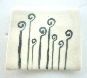 Dollhouse Miniature Black and white ceramic dish - rectangular with fern fonts