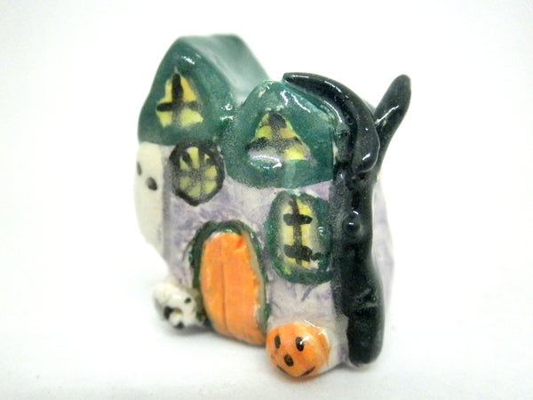 Miniature Ceramic Halloween haunted house #4