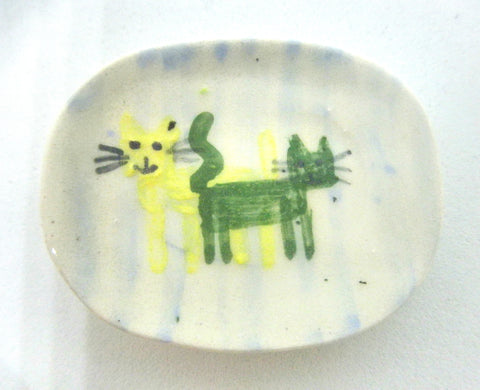 Miniature ceramic plate with yellow and green cats