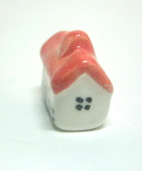 Small farm with red roof 1/12th scale