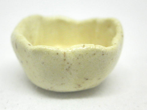 Miniature ceramic shallow planter - speckled beige