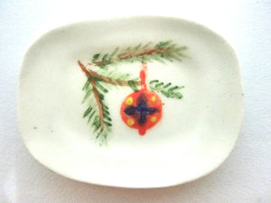 Miniature Christmas dish - Red ornament