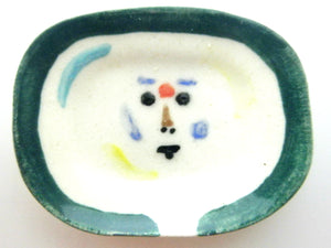 Miniature Picasso inspired ceramic plate -  face with green border